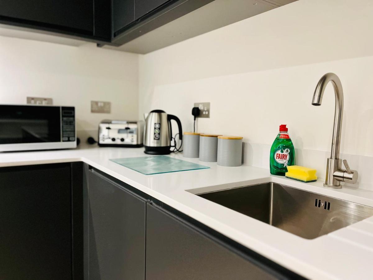 Fabulous One Bedroom Apartment Near Old Trafford Stadium Манчестер Экстерьер фото
